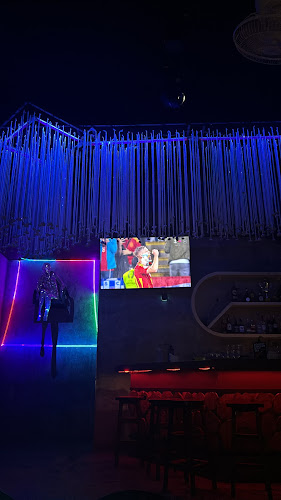 CU CLUB&RESTAURANT - การบริการอาหารและที่พัก