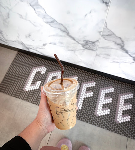 Opinii despre Unique Cafe' în อำเภอเมืองขอนแก่น - การบริการอาหารและที่พัก