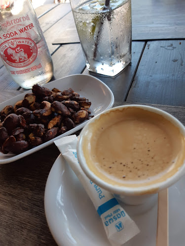 Easy Health - การบริการอาหารและที่พัก