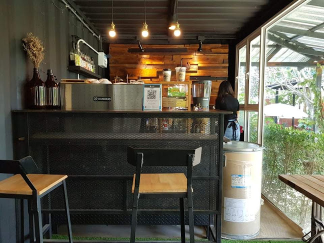 ร้านลำไย คาเฟ่ (LAMYAI CAFE') - อำเภอเมืองนครปฐม