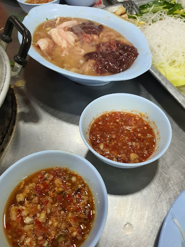 หมื่นทิพย์เนื้อย่างเกาหลี - การบริการอาหารและที่พัก