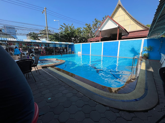 Pool Bar Pattaya