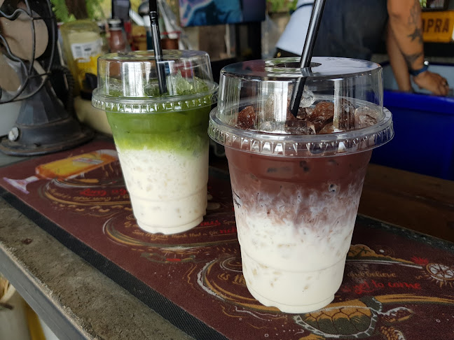 Cafe' Bar(กาแฟ 'บ้า ณ ราชสีมา) - การบริการอาหารและที่พัก