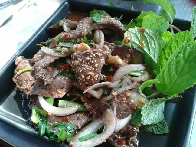 ปลาเผา ชาวสวน - การบริการอาหารและที่พัก