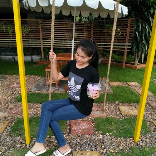 หมู่ที่ 9 105 ตำบล ไฮหย่อง อำเภอ พังโคน สกลนคร 47160