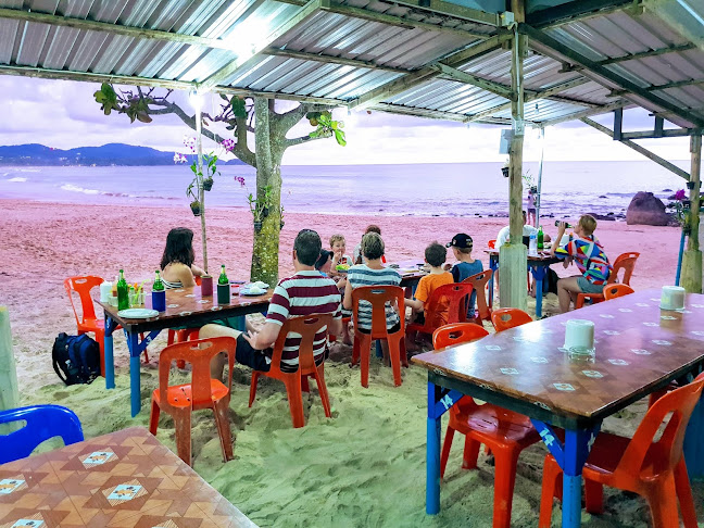 Daeng's Restaurant - อำเภอเมืองภูเก็ต