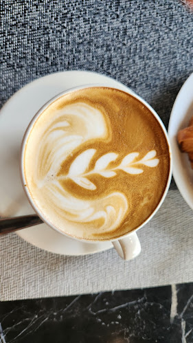 74 ถนน รัษฎา T.Talad-Yai, อำเภอเมืองภูเก็ต ภูเก็ต 83000