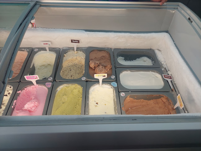 ไอศกรีมกะทิสดแม่เล็ก - อำเภอเมืองเพชรบูรณ์