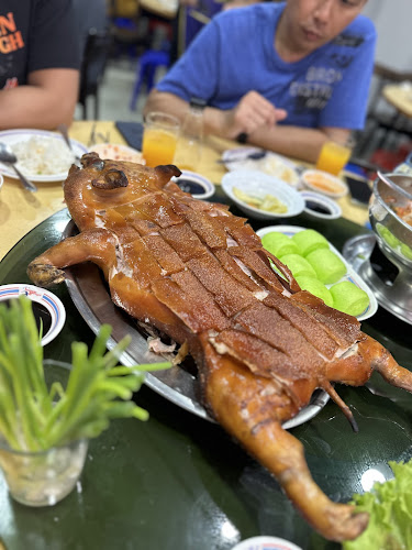 Comentarii opinii despre ร้านอาหารรังนกใต้ หาดใหญ่ Southern Thai Bird's Nest at Hatyai