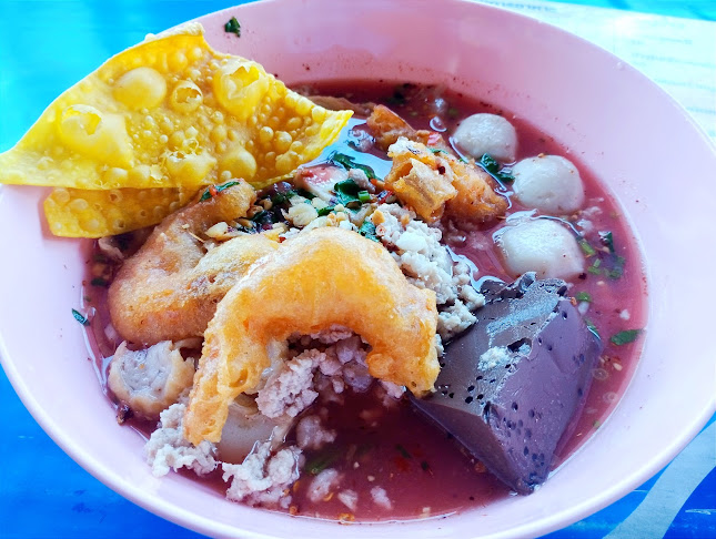 ก๋วยเตี๋ยวหน้าบ้าน