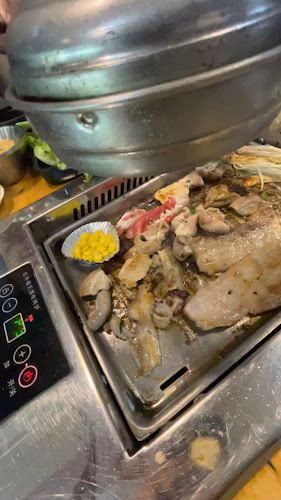 Daisachi Shabu - การบริการอาหารและที่พัก