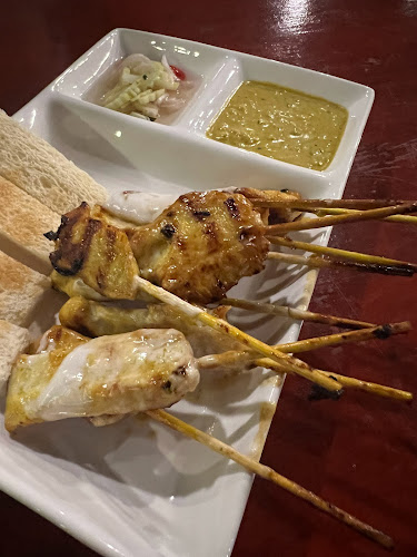 3 ถ. พระบารมี ตำบลป่าตอง อำเภอกะทู้ ภูเก็ต 83150