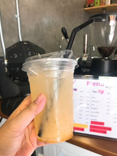 S.poon Cafe' - การบริการอาหารและที่พัก