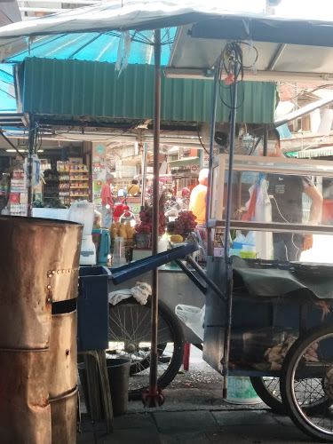 ร้านน้ำปั่นผลไม้