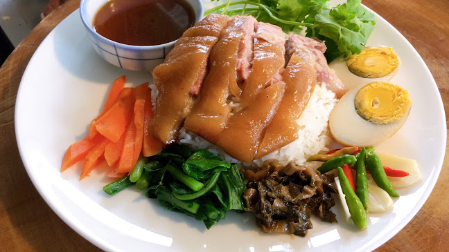 Opinii despre ขาหมูแก้มตุ่ย în อำเภอเมืองภูเก็ต - การบริการอาหารและที่พัก