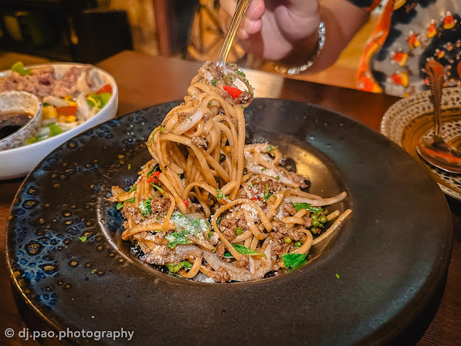 260 ถนนสุริยาตร์ อำเภอเมืองอุบลราชธานี อุบลราชธานี 34000