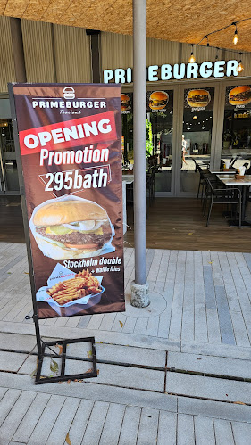 Prime Burger Porto De Phuket - การบริการอาหารและที่พัก