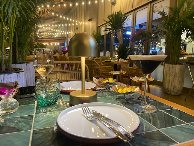 Robbi Seafood. Pasta. Pizza - การบริการอาหารและที่พัก