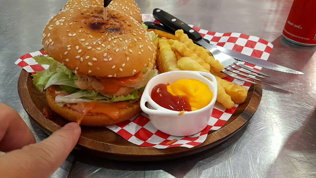 ร้านคนล่าฝันพัทยา