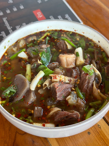 111 ถ. บ่อแขก ตำบล ในเมือง อำเภอเมืองกำแพงเพชร กำแพงเพชร 62000