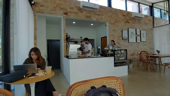 Opinii despre Make You Mine (เมค ยู ไมน์) în อำเภอหาดใหญ่ - การบริการอาหารและที่พัก