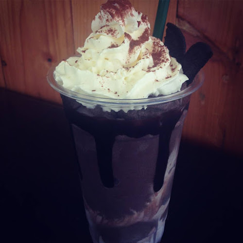 Opinii despre หนึ่งสยาม คอฟฟี่ คาเฟ่ และอาหาร în อำเภอกระทุ่มแบน - การบริการอาหารและที่พัก