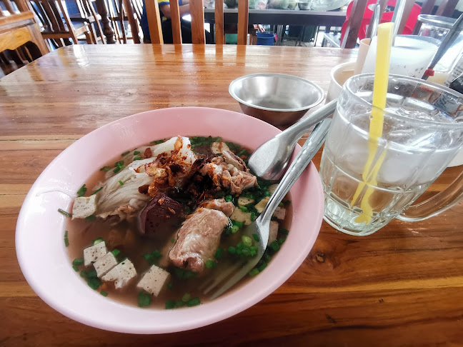 Opinii despre ปากหม้อ Robot เจ๊หุ่นยนต์ în อำเภอเมืองอุบลราชธานี - การบริการอาหารและที่พัก