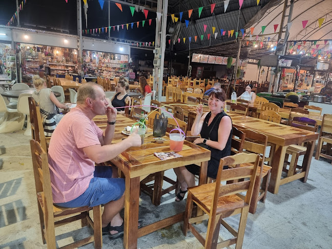 2FA Classic Car Bar Cocktail - การบริการอาหารและที่พัก