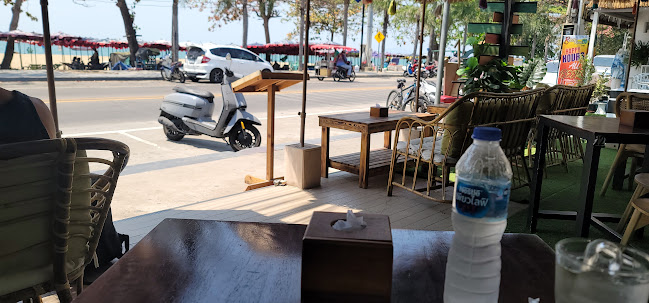 หาดจอมเทียน เมืองพัทยา อำเภอบางละมุง ชลบุรี 20150