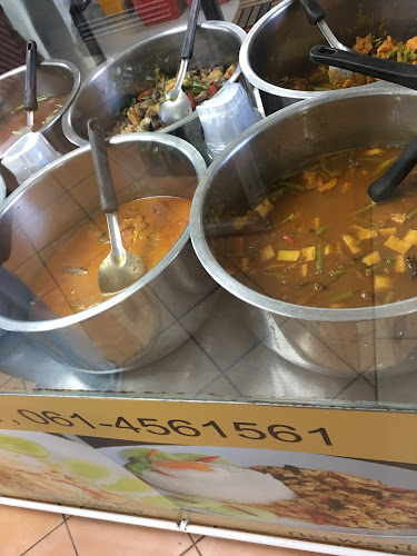 V9WM+HFJ ตำบลตลาดใหญ่ อำเภอเมืองภูเก็ต ภูเก็ต 83000