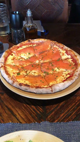 M&M's Pizzeria & Spaghetteria