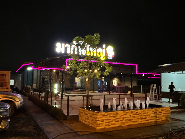 ร้านอาหารมากันใหญ่