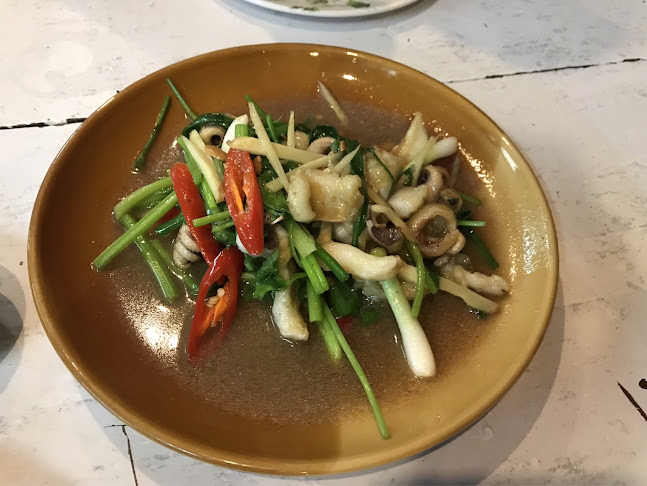 Comentarii opinii despre ร้านข้าวต้มร่มโพธิ์