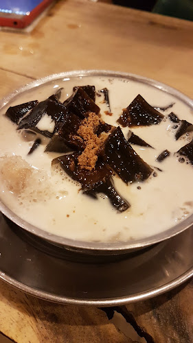 ก๋วยเตี๋ยวต้มยำหมูชากังราว - การบริการอาหารและที่พัก