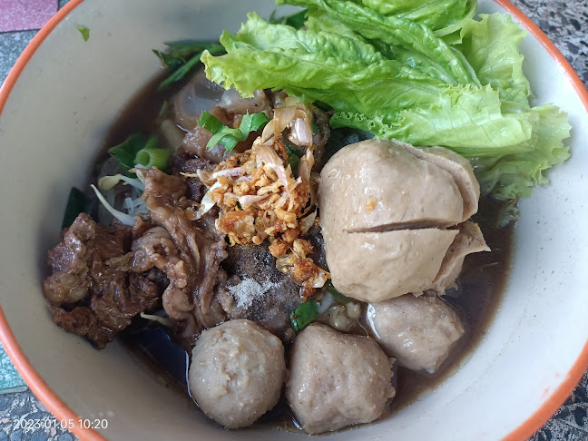 Opinii despre ร้านก๋วยเตี๋ยวเนื้อจัมโบ้ în อำเภอบางพลี - การบริการอาหารและที่พัก