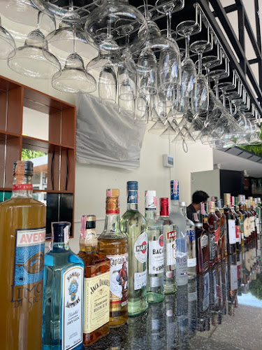 Opinii despre YAYA Chili bar în อำเภอกะทู้ - การบริการอาหารและที่พัก