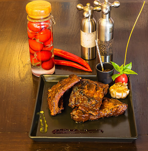 Unit 3127, Garden Zone Jungceylon Mall in, ตำบลป่าตอง อำเภอกะทู้ ภูเก็ต 83150