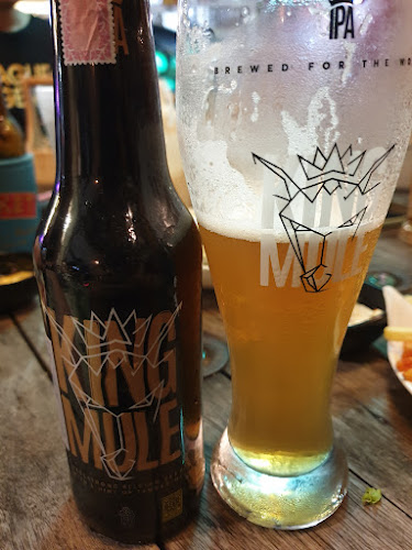 87 ถ. เยาวราช ตำบลตลาดเหนือ อำเภอเมืองภูเก็ต ภูเก็ต 83000