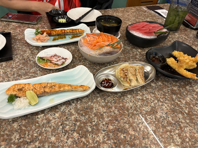 Baikingu Japanese Buffet Garden Restaurant - การบริการอาหารและที่พัก