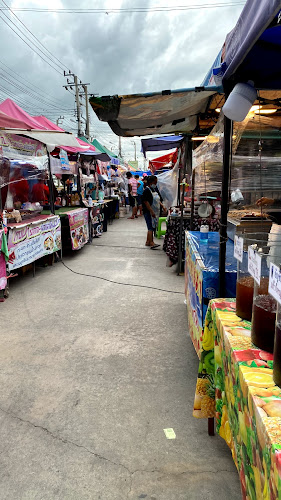 Comentarii opinii despre ตลาดนัดเรือบิน