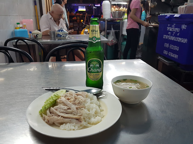 ブアカーオ名無し食堂 - อำเภอบางละมุง