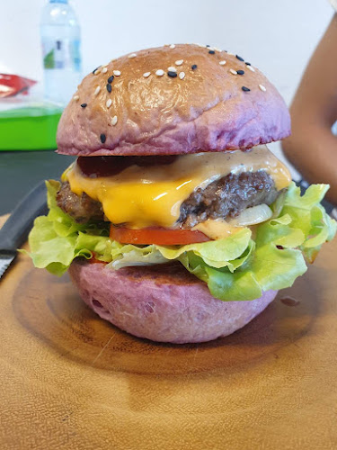 Opinii despre สุขเกษม คาเฟ่ în อำเภอบางละมุง - การบริการอาหารและที่พัก