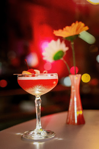 Above bar - อำเภอเมืองนครสวรรค์