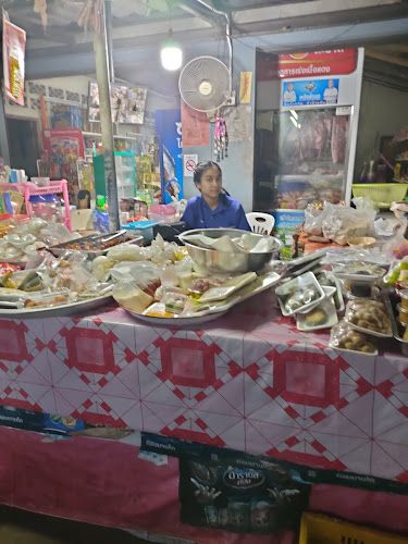 Opinii despre จินดารุ่งเรือง în อำเภอเมืองพัทลุง - การบริการอาหารและที่พัก