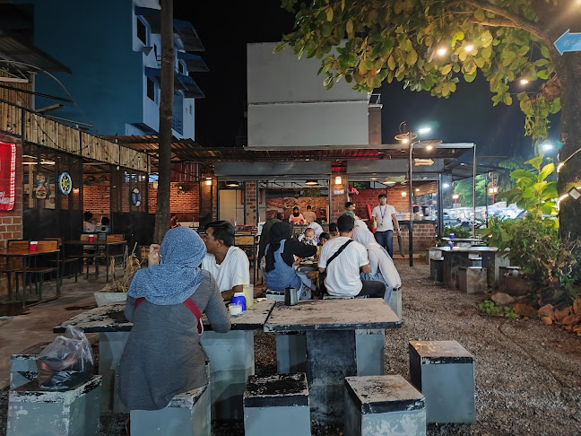 Opinii despre ร้านชาลี Chaleecoffee Shop 1 ( Shisha ) în อำเภอหาดใหญ่ - การบริการอาหารและที่พัก