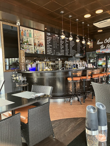 Bistro Wine Cafe - อำเภอบางละมุง