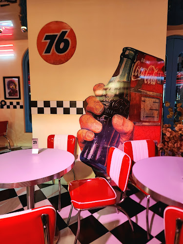 กู โรตีชาชัก @62BLOCS ขอนแก่น - การบริการอาหารและที่พัก