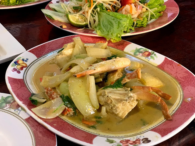 Comentarii opinii despre ร้านNumber.6 patong