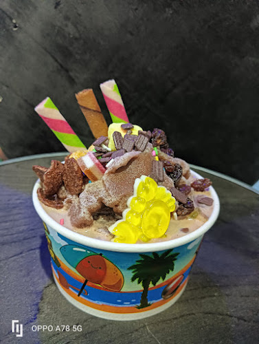 Opinii despre ร้านNewYorkจั๊มบ๊ะ&น้ำแข็งใส în อำเภอเมืองจันทบุรี - การบริการอาหารและที่พัก