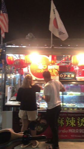 Opinii despre THE ONE International Food Park în อำเภอเกาะสมุย - การบริการอาหารและที่พัก